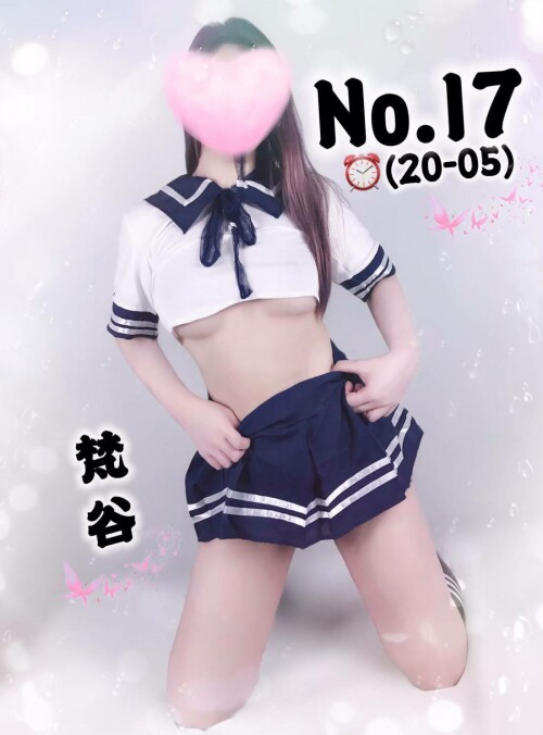 8bb37ae58e376729bed7f0a785ff8aa4.jpg